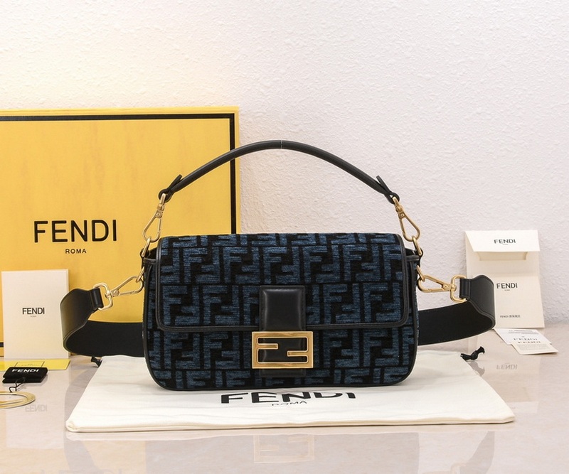 Fendi Handbags 173